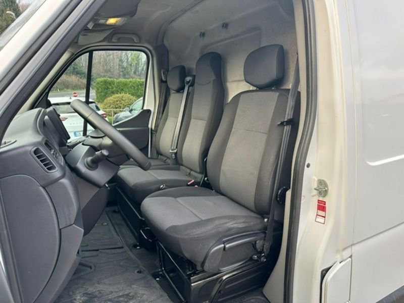 https://cdn-dk.caraffinity.it/dealer/datafiles/vehicle/images/800/780/LMU66bJ19APwb4BJ.jpeg