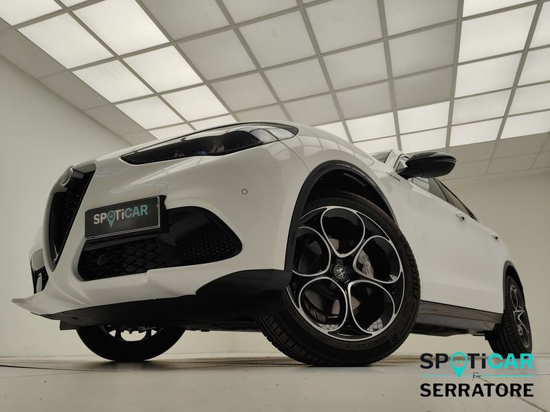 https://cdn-dk.caraffinity.it/dealer/datafiles/vehicle/images/800/780/NQhZoUmcMIvu6qsD.jpeg