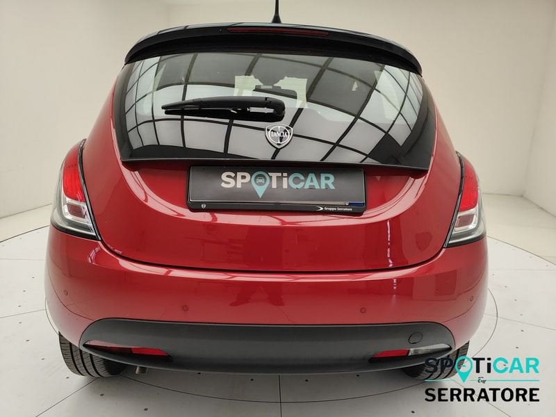 https://cdn-dk.caraffinity.it/dealer/datafiles/vehicle/images/800/780/NXywk2FHLF3Gxmfi.jpeg