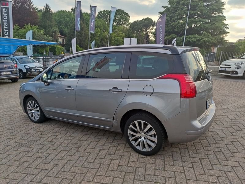 https://cdn-dk.caraffinity.it/dealer/datafiles/vehicle/images/800/780/Nlf5Y8HRK2TLPd1V.jpeg