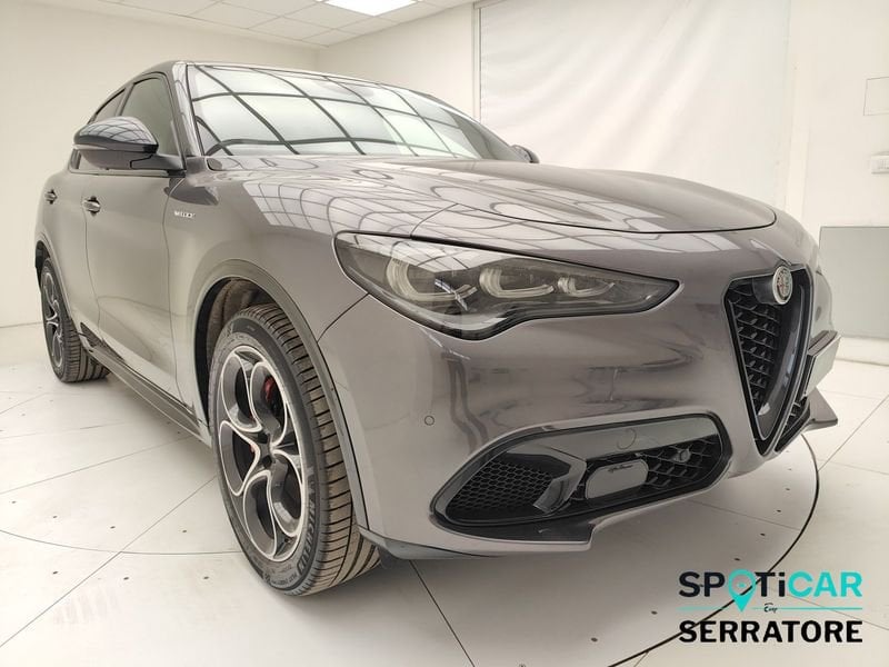 https://cdn-dk.caraffinity.it/dealer/datafiles/vehicle/images/800/780/Ptj2koVVQdbQBqLU.jpeg
