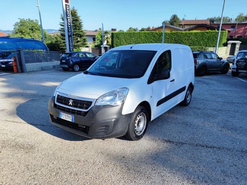 https://cdn-dk.caraffinity.it/dealer/datafiles/vehicle/images/800/780/R1oZ1WF6atdmIB4a.jpeg?format=jpeg