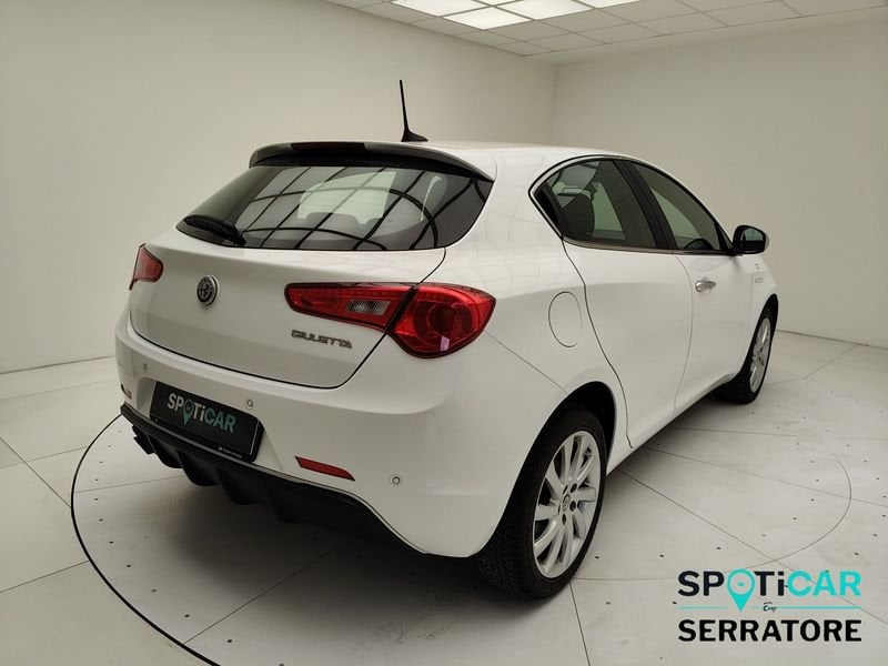 https://cdn-dk.caraffinity.it/dealer/datafiles/vehicle/images/800/780/REZ3w9NbQKk2M6XK.jpeg