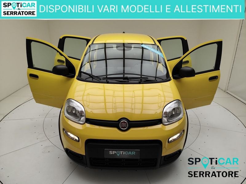 https://cdn-dk.caraffinity.it/dealer/datafiles/vehicle/images/800/780/RX3Apm8AxmDv0ex1.jpeg