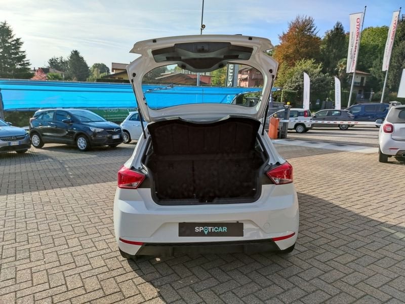 https://cdn-dk.caraffinity.it/dealer/datafiles/vehicle/images/800/780/SI60GDVVkbHq5ls6.jpeg