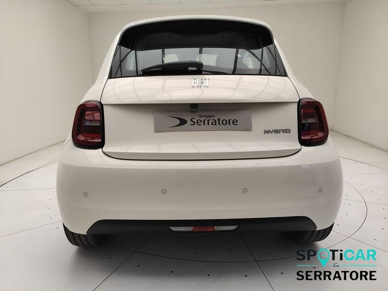 https://cdn-dk.caraffinity.it/dealer/datafiles/vehicle/images/800/780/TLFACZN9GsswuZRO.jpeg