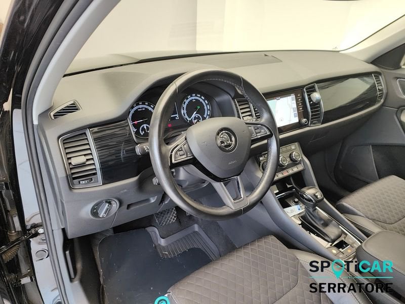https://cdn-dk.caraffinity.it/dealer/datafiles/vehicle/images/800/780/Tl6gkh0VAiUKYMgk.jpeg