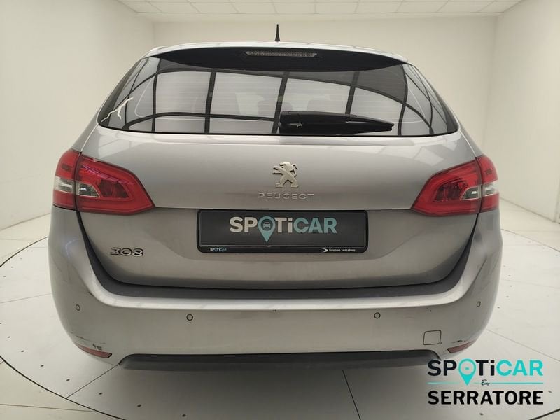 https://cdn-dk.caraffinity.it/dealer/datafiles/vehicle/images/800/780/UzFdfvo7O5qEGcPE.jpeg