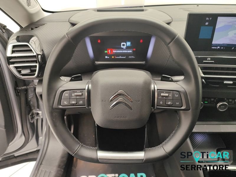 https://cdn-dk.caraffinity.it/dealer/datafiles/vehicle/images/800/780/VPbeVx9WtZVCt6gI.jpeg