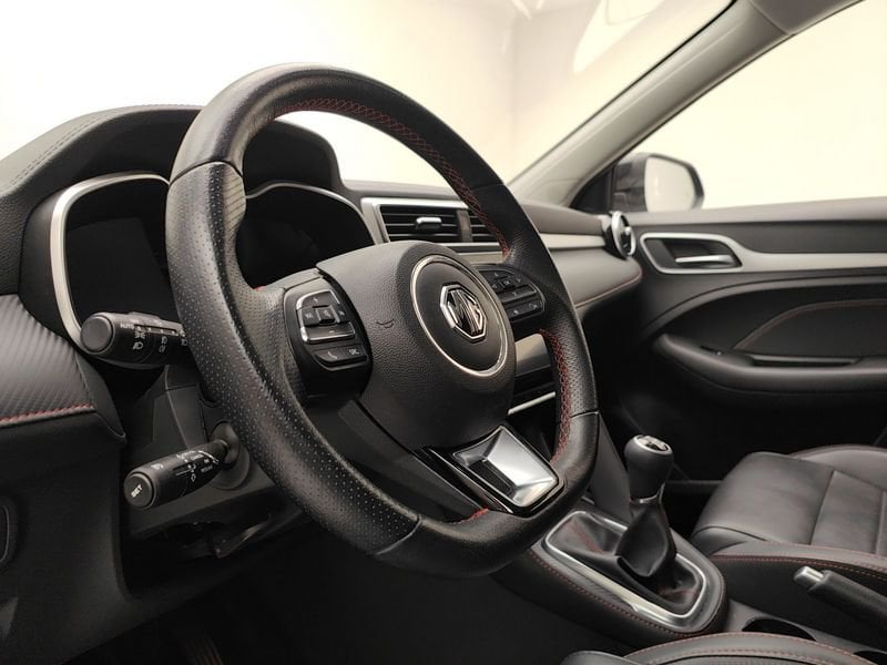 https://cdn-dk.caraffinity.it/dealer/datafiles/vehicle/images/800/780/XIbBKYQyvlDZaTdW.jpeg
