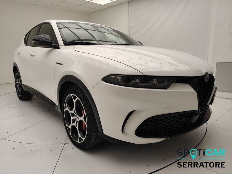 https://cdn-dk.caraffinity.it/dealer/datafiles/vehicle/images/800/780/YJRjDExmKhHxwt8L.jpeg