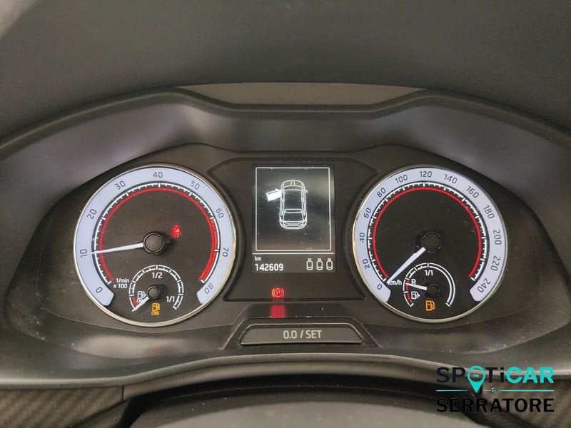 https://cdn-dk.caraffinity.it/dealer/datafiles/vehicle/images/800/780/ePk6NMVKcuOYa2W6.jpeg