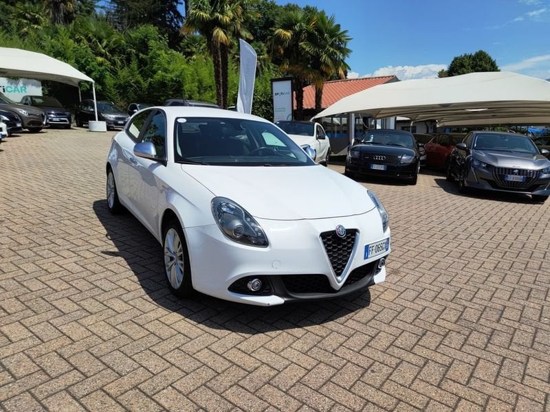 https://cdn-dk.caraffinity.it/dealer/datafiles/vehicle/images/800/780/iaZN6Fk8c73JqzBH.jpeg