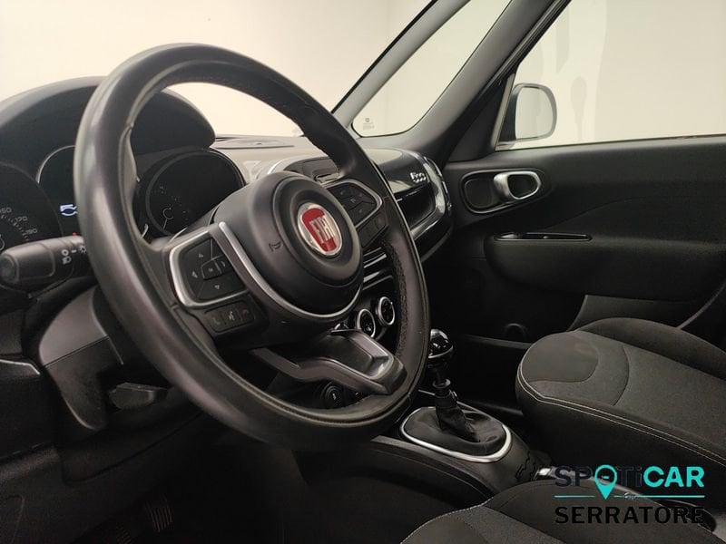 https://cdn-dk.caraffinity.it/dealer/datafiles/vehicle/images/800/780/kpm0Uhw686tJ2rN4.jpeg
