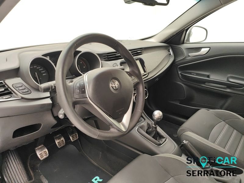 https://cdn-dk.caraffinity.it/dealer/datafiles/vehicle/images/800/780/mDNCP1fWXIbSsh3e.jpeg