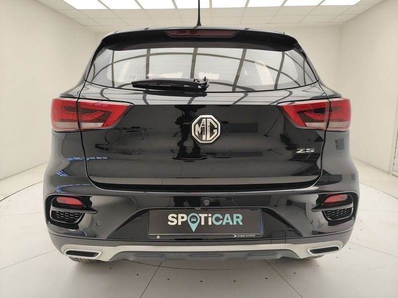 https://cdn-dk.caraffinity.it/dealer/datafiles/vehicle/images/800/780/mjAFiEdMS3eVoTRs.jpeg