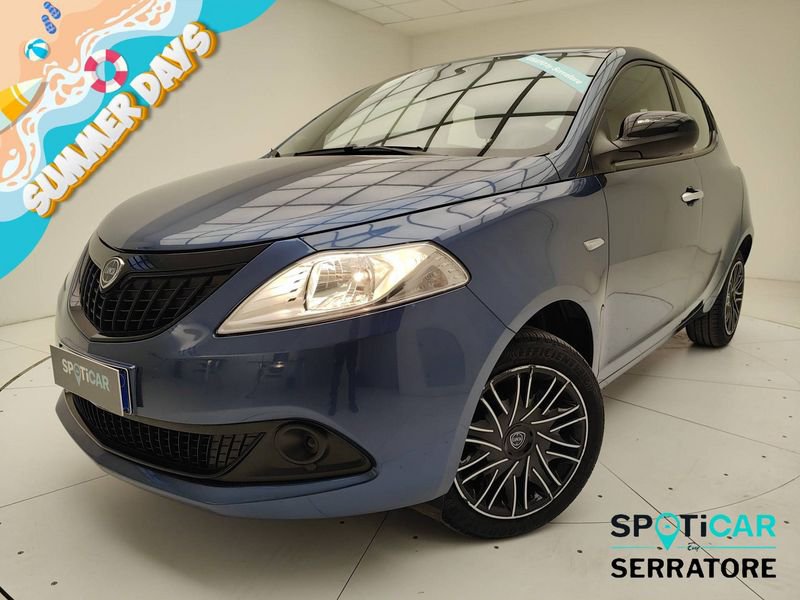 https://cdn-dk.caraffinity.it/dealer/datafiles/vehicle/images/800/780/nsLWAk1WrzQM8mVr.jpeg?format=jpeg