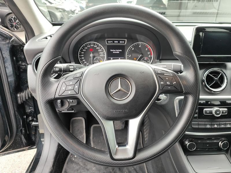 https://cdn-dk.caraffinity.it/dealer/datafiles/vehicle/images/800/780/ohDXQ9Pet8XqXj2e.jpeg