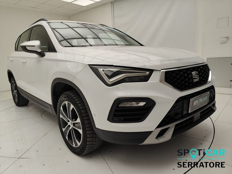 https://cdn-dk.caraffinity.it/dealer/datafiles/vehicle/images/800/780/ovVTGs3Xmh2PKrgP.jpeg