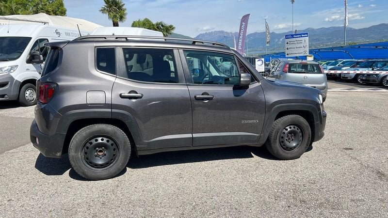 https://cdn-dk.caraffinity.it/dealer/datafiles/vehicle/images/800/780/pb228cRoyci2uJKb.jpeg