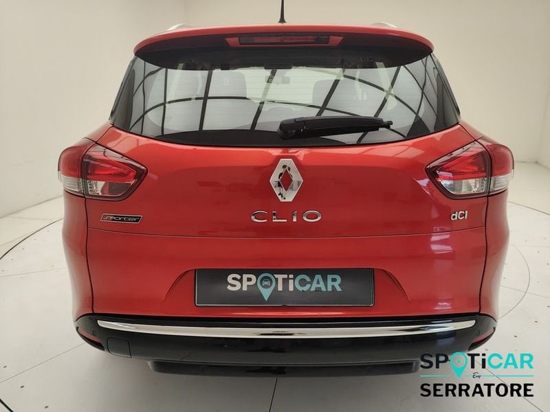 https://cdn-dk.caraffinity.it/dealer/datafiles/vehicle/images/800/780/q8uF0Fniv2Oib4i1.jpeg