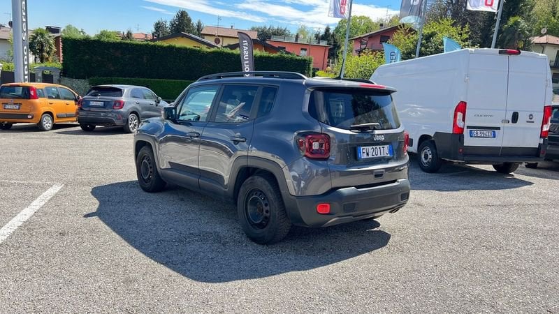 https://cdn-dk.caraffinity.it/dealer/datafiles/vehicle/images/800/780/tNP4NKR5P0hqqxFc.jpeg