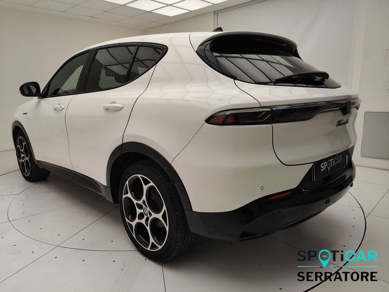 https://cdn-dk.caraffinity.it/dealer/datafiles/vehicle/images/800/780/taleTM9A6ZuqwQ8W.jpeg