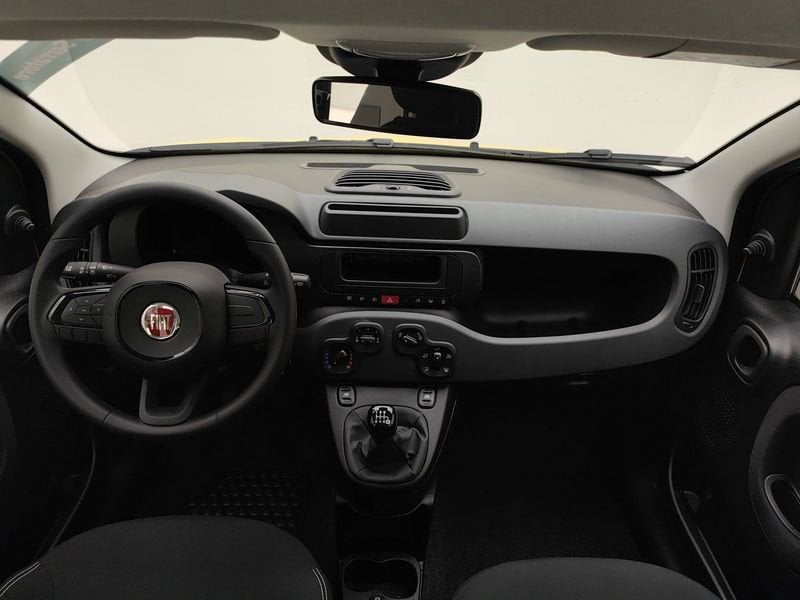 https://cdn-dk.caraffinity.it/dealer/datafiles/vehicle/images/800/780/trq7qRWROkMQ2tUs.jpeg
