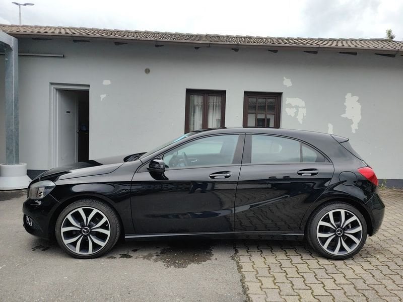 https://cdn-dk.caraffinity.it/dealer/datafiles/vehicle/images/800/780/wHvjUWEdVf3xtzzS.jpeg