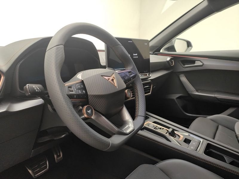 https://cdn-dk.caraffinity.it/dealer/datafiles/vehicle/images/800/780/zixfEfmMOYfNv17n.jpeg