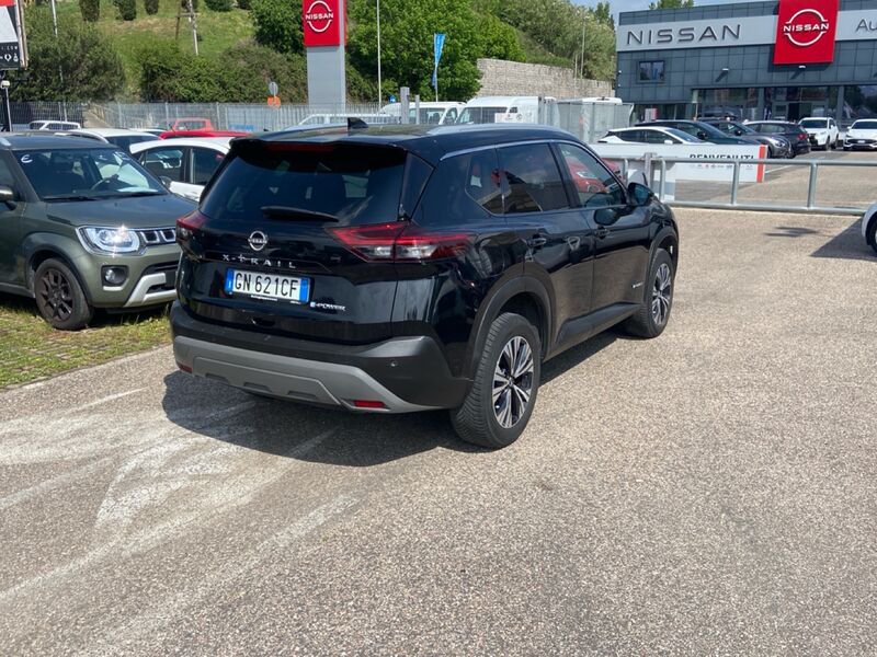 https://cdn-dk.caraffinity.it/dealer/datafiles/vehicle/images/800/967/0hjZCd3J6Xl4VOS7.jpg?opacity=0&size=20&position=TOP_RIGHT&border=8&watermark=%2Fdealer%2Fdatafiles%2Fvehicle%2Fimages%2Fwatermark%2F967%2Fc508bea0-816d-49ea-a20c-ad89ecd61836.png
