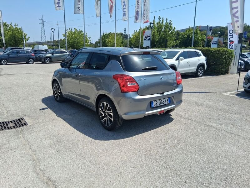 https://cdn-dk.caraffinity.it/dealer/datafiles/vehicle/images/800/967/0yMoIs7se1Y4iH6Z.jpg?opacity=0&size=20&position=TOP_RIGHT&border=8&watermark=%2Fdealer%2Fdatafiles%2Fvehicle%2Fimages%2Fwatermark%2F967%2Fc508bea0-816d-49ea-a20c-ad89ecd61836.png