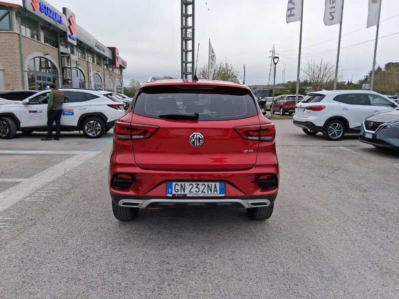 https://cdn-dk.caraffinity.it/dealer/datafiles/vehicle/images/800/967/17cGAKaxvHq0d85L.jpg?opacity=0&size=20&position=TOP_RIGHT&border=8&watermark=%2Fdealer%2Fdatafiles%2Fvehicle%2Fimages%2Fwatermark%2F967%2Fc508bea0-816d-49ea-a20c-ad89ecd61836.png