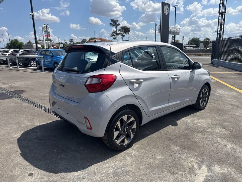 https://cdn-dk.caraffinity.it/dealer/datafiles/vehicle/images/800/967/1jwoJEYh0gAW8SGd.jpg?opacity=0&size=20&position=TOP_RIGHT&border=8&watermark=%2Fdealer%2Fdatafiles%2Fvehicle%2Fimages%2Fwatermark%2F967%2Fc508bea0-816d-49ea-a20c-ad89ecd61836.png