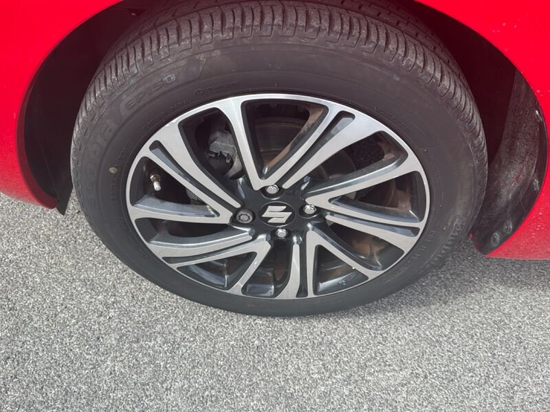 https://cdn-dk.caraffinity.it/dealer/datafiles/vehicle/images/800/967/2ZQFvHXW6UyDjsNT.jpg?opacity=0&size=20&position=TOP_RIGHT&border=8&watermark=%2Fdealer%2Fdatafiles%2Fvehicle%2Fimages%2Fwatermark%2F967%2Fc508bea0-816d-49ea-a20c-ad89ecd61836.png