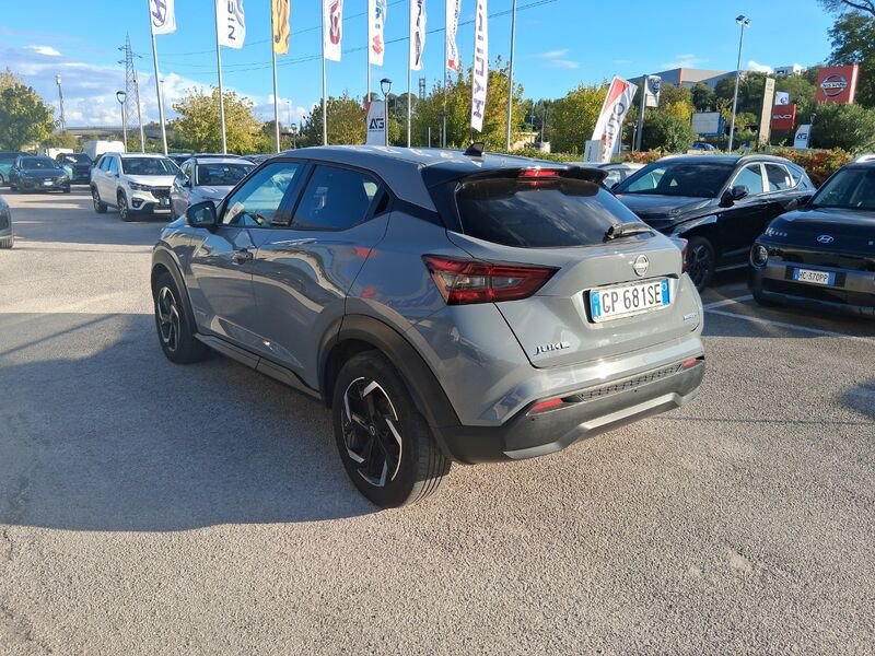 https://cdn-dk.caraffinity.it/dealer/datafiles/vehicle/images/800/967/2fiaSDpknkMzjPdv.jpg?opacity=0&size=20&position=TOP_RIGHT&border=8&watermark=%2Fdealer%2Fdatafiles%2Fvehicle%2Fimages%2Fwatermark%2F967%2Fc508bea0-816d-49ea-a20c-ad89ecd61836.png