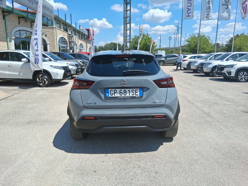 https://cdn-dk.caraffinity.it/dealer/datafiles/vehicle/images/800/967/2qnkEY94NSR5PMo1.jpg?opacity=0&size=20&position=TOP_RIGHT&border=8&watermark=%2Fdealer%2Fdatafiles%2Fvehicle%2Fimages%2Fwatermark%2F967%2Fc508bea0-816d-49ea-a20c-ad89ecd61836.png