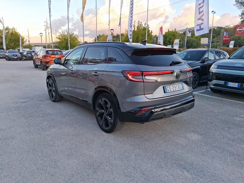 https://cdn-dk.caraffinity.it/dealer/datafiles/vehicle/images/800/967/3yBGAoM6D074Vb8C.jpg?opacity=0&size=20&position=TOP_RIGHT&border=8&watermark=%2Fdealer%2Fdatafiles%2Fvehicle%2Fimages%2Fwatermark%2F967%2Fc508bea0-816d-49ea-a20c-ad89ecd61836.png