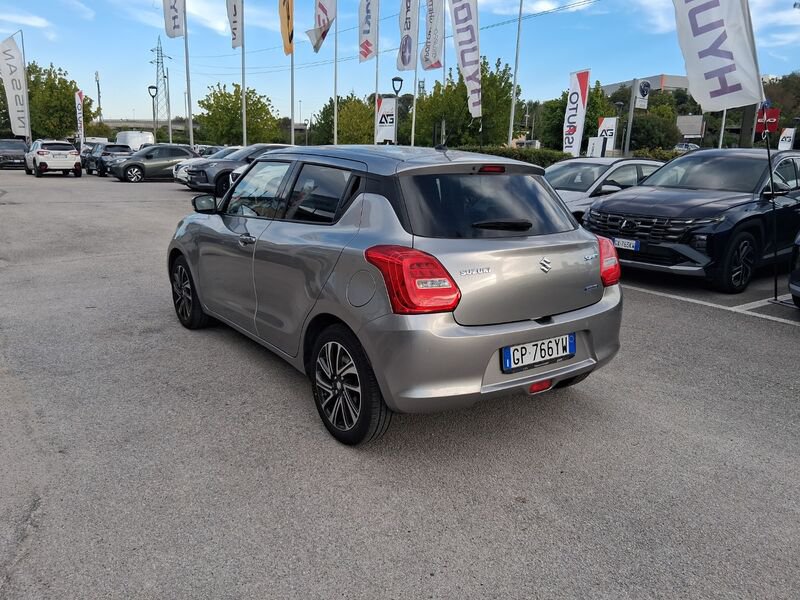 https://cdn-dk.caraffinity.it/dealer/datafiles/vehicle/images/800/967/66TCAPYrUxst5FxV.jpg?opacity=0&size=20&position=TOP_RIGHT&border=8&watermark=%2Fdealer%2Fdatafiles%2Fvehicle%2Fimages%2Fwatermark%2F967%2Fc508bea0-816d-49ea-a20c-ad89ecd61836.png