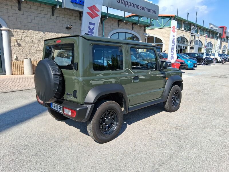 https://cdn-dk.caraffinity.it/dealer/datafiles/vehicle/images/800/967/8o1J58C5OkFMkOT8.jpg?opacity=0&size=20&position=TOP_RIGHT&border=8&watermark=%2Fdealer%2Fdatafiles%2Fvehicle%2Fimages%2Fwatermark%2F967%2Fc508bea0-816d-49ea-a20c-ad89ecd61836.png