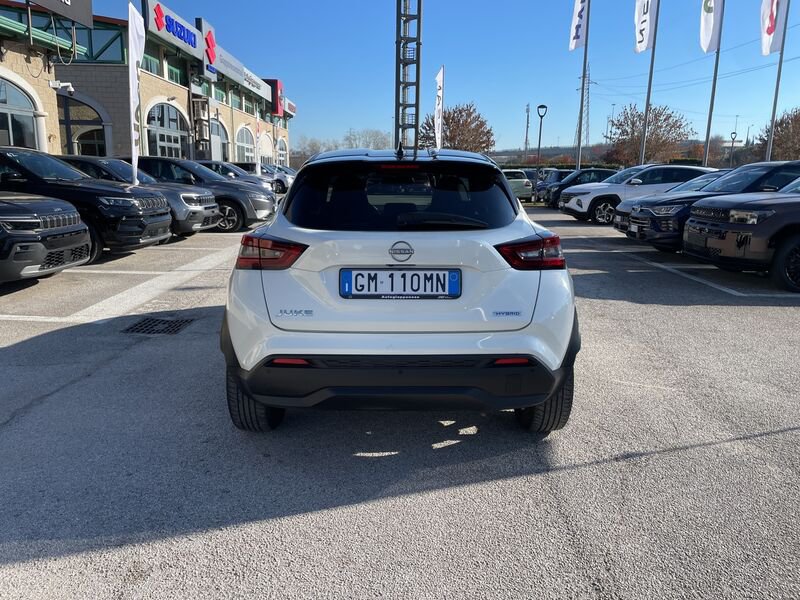 https://cdn-dk.caraffinity.it/dealer/datafiles/vehicle/images/800/967/AWFij5zTdJCsJDLM.jpg?opacity=0&size=20&position=TOP_RIGHT&border=8&watermark=%2Fdealer%2Fdatafiles%2Fvehicle%2Fimages%2Fwatermark%2F967%2Fc508bea0-816d-49ea-a20c-ad89ecd61836.png