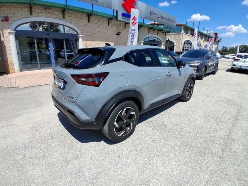 https://cdn-dk.caraffinity.it/dealer/datafiles/vehicle/images/800/967/AqFZ1K1STsOHB90T.jpg?opacity=0&size=20&position=TOP_RIGHT&border=8&watermark=%2Fdealer%2Fdatafiles%2Fvehicle%2Fimages%2Fwatermark%2F967%2Fc508bea0-816d-49ea-a20c-ad89ecd61836.png