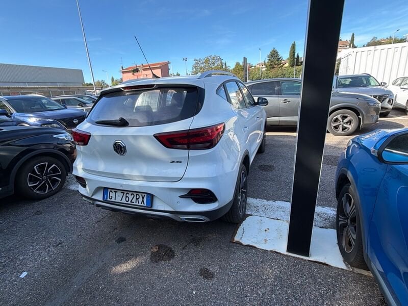https://cdn-dk.caraffinity.it/dealer/datafiles/vehicle/images/800/967/B4SLr7h9VTNytMDs.jpg?opacity=0&size=20&position=TOP_RIGHT&border=8&watermark=%2Fdealer%2Fdatafiles%2Fvehicle%2Fimages%2Fwatermark%2F967%2Fc508bea0-816d-49ea-a20c-ad89ecd61836.png