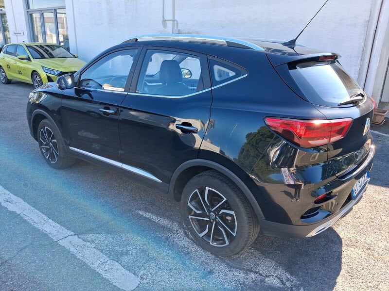 https://cdn-dk.caraffinity.it/dealer/datafiles/vehicle/images/800/967/B5AINe0H6YEClypb.jpg?opacity=0&size=20&position=TOP_RIGHT&border=8&watermark=%2Fdealer%2Fdatafiles%2Fvehicle%2Fimages%2Fwatermark%2F967%2Fc508bea0-816d-49ea-a20c-ad89ecd61836.png
