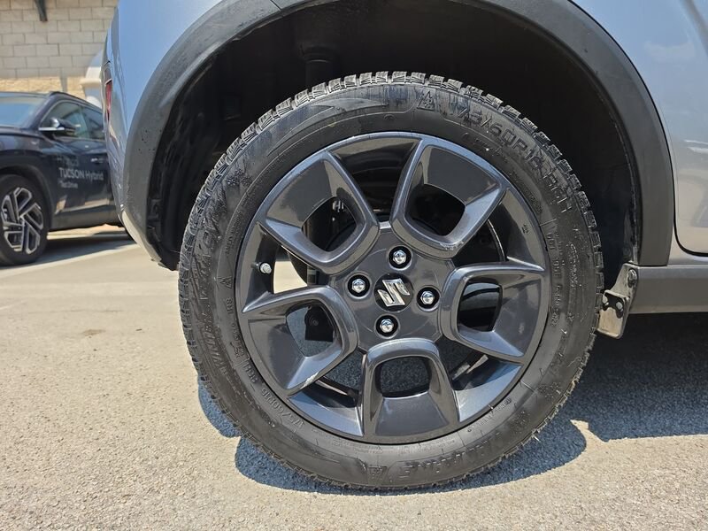 https://cdn-dk.caraffinity.it/dealer/datafiles/vehicle/images/800/967/B5hTRyCNc6uGMdpV.jpg?opacity=0&size=20&position=TOP_RIGHT&border=8&watermark=%2Fdealer%2Fdatafiles%2Fvehicle%2Fimages%2Fwatermark%2F967%2Fc508bea0-816d-49ea-a20c-ad89ecd61836.png