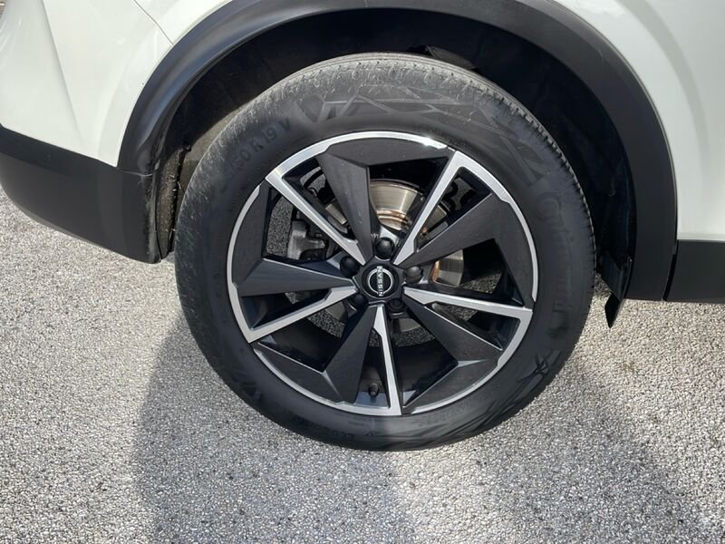https://cdn-dk.caraffinity.it/dealer/datafiles/vehicle/images/800/967/BBk7dQiytMDQ4Tro.jpg?opacity=0&size=20&position=TOP_RIGHT&border=8&watermark=%2Fdealer%2Fdatafiles%2Fvehicle%2Fimages%2Fwatermark%2F967%2Fc508bea0-816d-49ea-a20c-ad89ecd61836.png