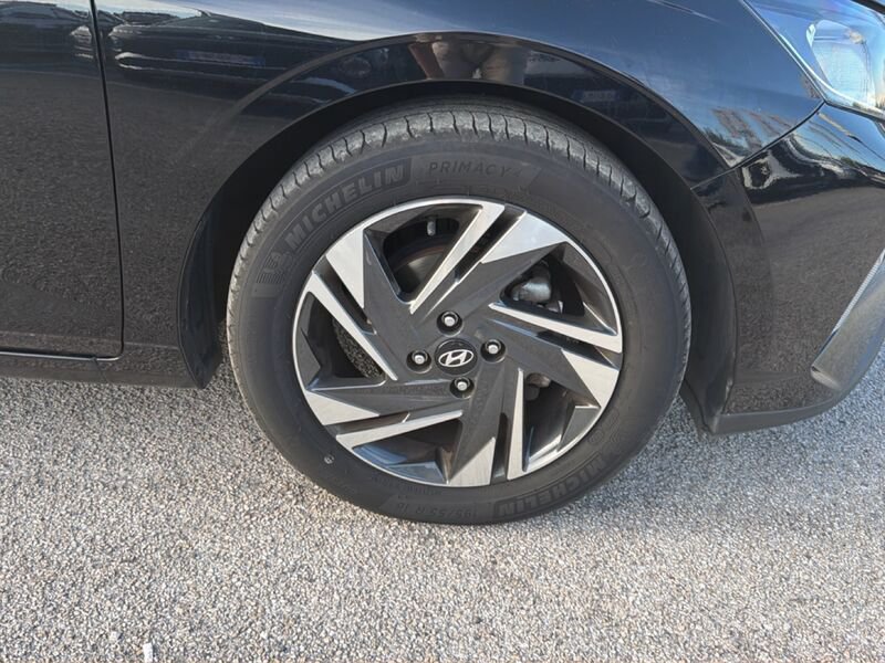 https://cdn-dk.caraffinity.it/dealer/datafiles/vehicle/images/800/967/BRErIAgPpP2Ql8zY.jpg?opacity=0&size=20&position=TOP_RIGHT&border=8&watermark=%2Fdealer%2Fdatafiles%2Fvehicle%2Fimages%2Fwatermark%2F967%2Fc508bea0-816d-49ea-a20c-ad89ecd61836.png