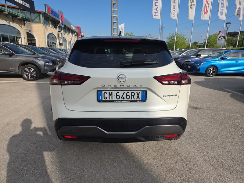https://cdn-dk.caraffinity.it/dealer/datafiles/vehicle/images/800/967/CaC1YEQxYTegjtpd.jpg?opacity=0&size=20&position=TOP_RIGHT&border=8&watermark=%2Fdealer%2Fdatafiles%2Fvehicle%2Fimages%2Fwatermark%2F967%2Fc508bea0-816d-49ea-a20c-ad89ecd61836.png
