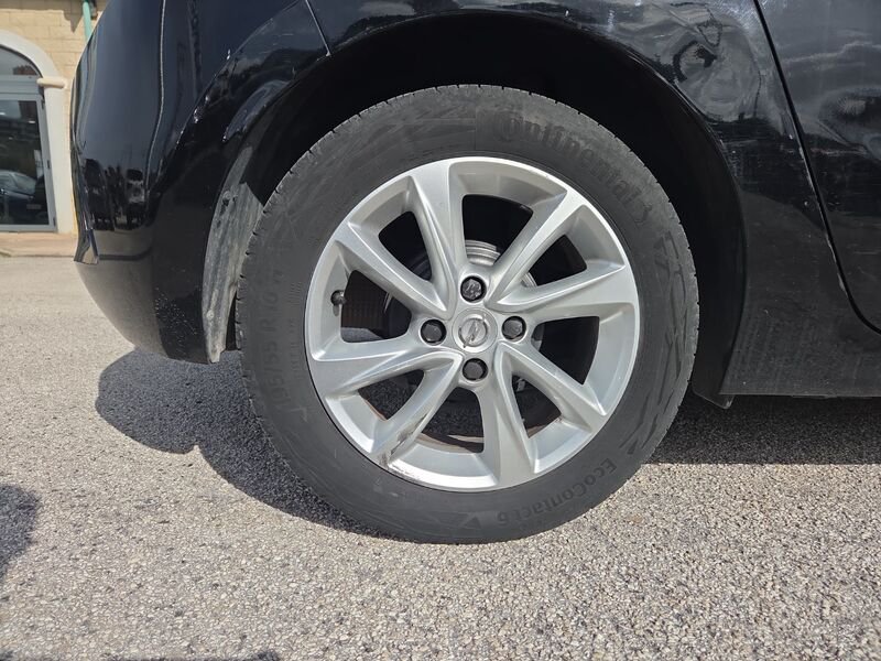 https://cdn-dk.caraffinity.it/dealer/datafiles/vehicle/images/800/967/CtI5ej1td6osB16u.jpg?opacity=0&size=20&position=TOP_RIGHT&border=8&watermark=%2Fdealer%2Fdatafiles%2Fvehicle%2Fimages%2Fwatermark%2F967%2Fc508bea0-816d-49ea-a20c-ad89ecd61836.png