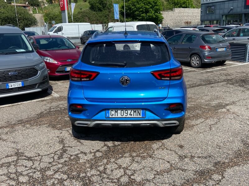 https://cdn-dk.caraffinity.it/dealer/datafiles/vehicle/images/800/967/DMfhWeA7M4jjfXYB.jpg?opacity=0&size=20&position=TOP_RIGHT&border=8&watermark=%2Fdealer%2Fdatafiles%2Fvehicle%2Fimages%2Fwatermark%2F967%2Fc508bea0-816d-49ea-a20c-ad89ecd61836.png